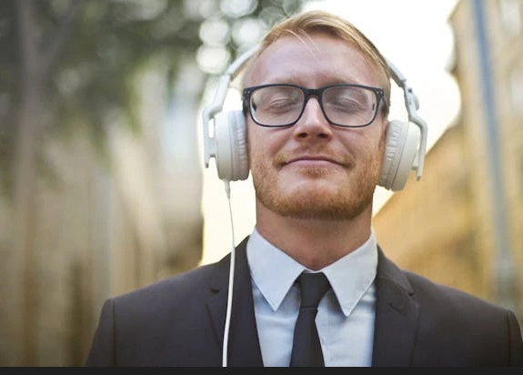 Review Makna Lagu Berita Kehilangan: Tragedi Sosial