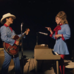 Kolaborasi Musisi Luar Negeri dan Artis Lokal di Lagu Baru